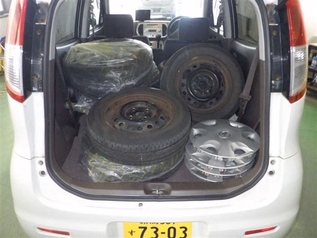 NISSAN MOCO