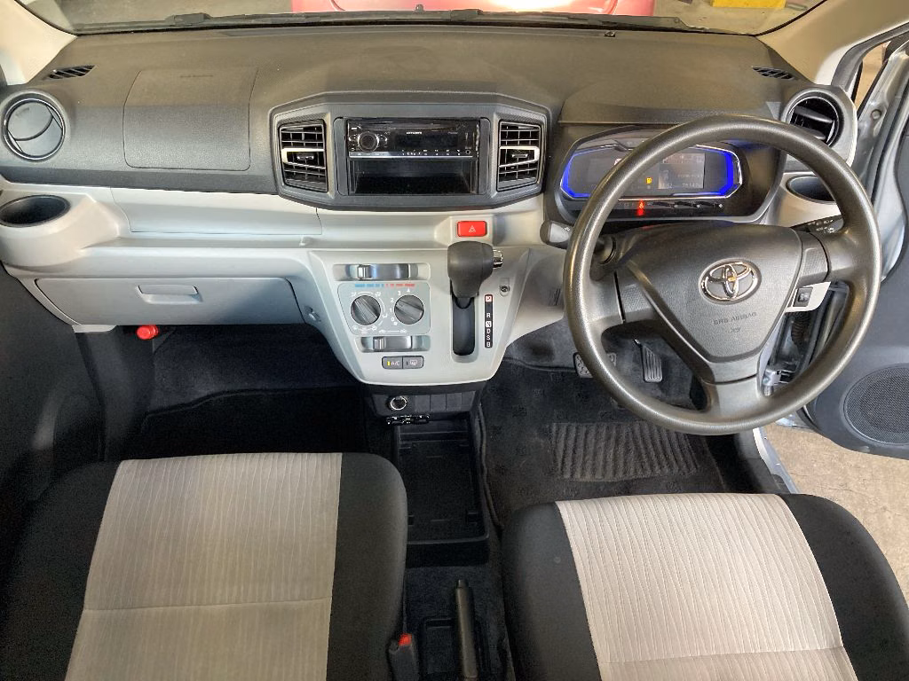 TOYOTA PIXIS EPOCH