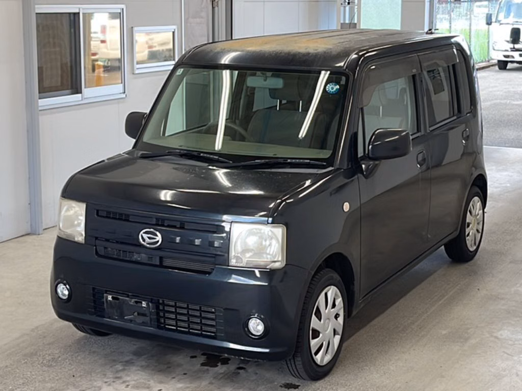 DAIHATSU MOVE CONTE