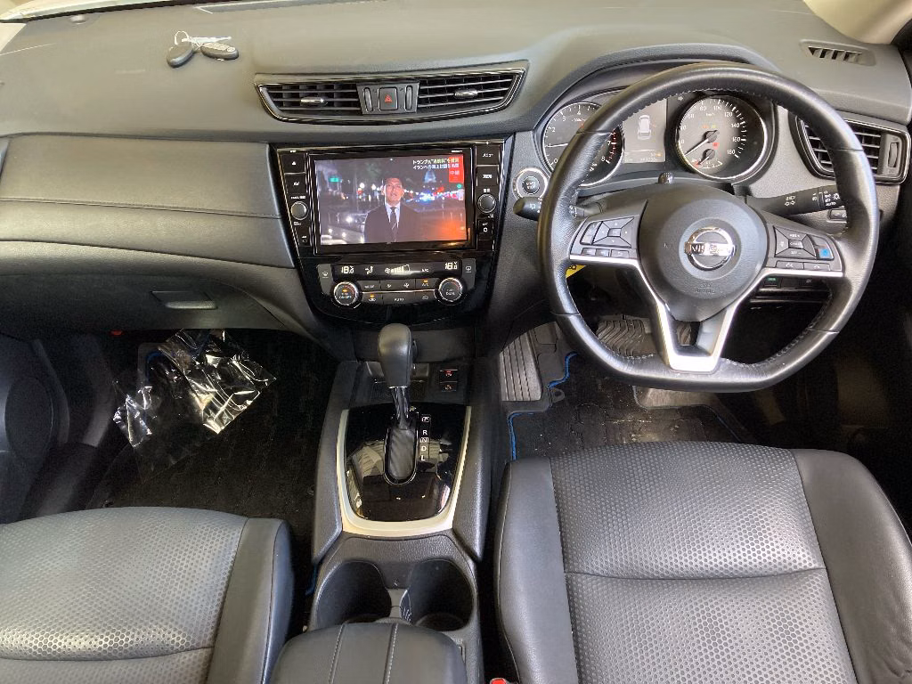 NISSAN X-TRAIL