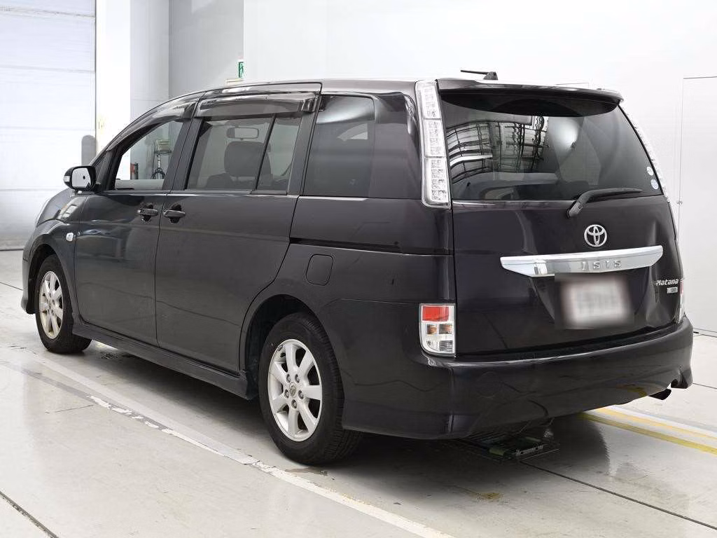 TOYOTA ISIS