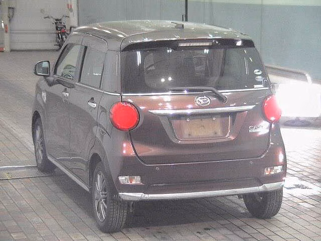 DAIHATSU CAST
