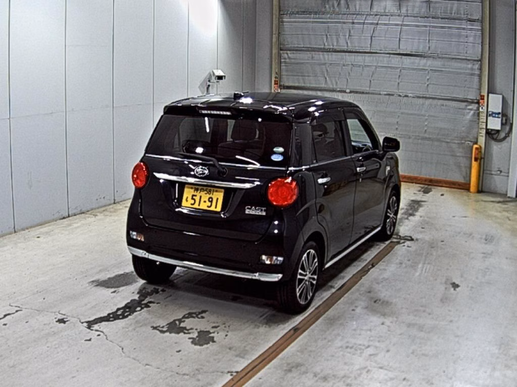 DAIHATSU CAST
