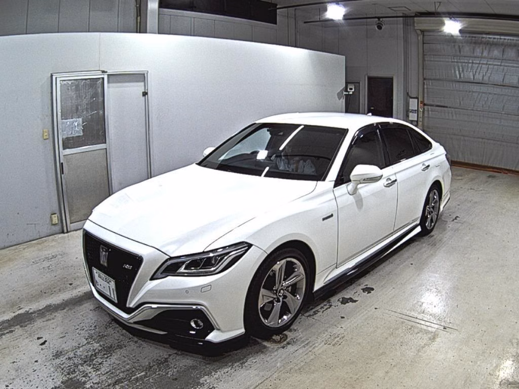 TOYOTA CROWN
