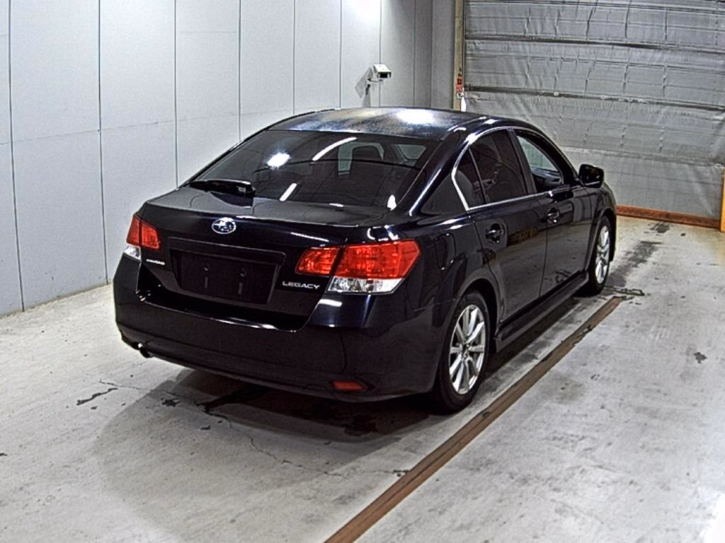 SUBARU LEGACY B4