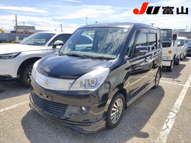 MITSUBISHI DELICA D:2