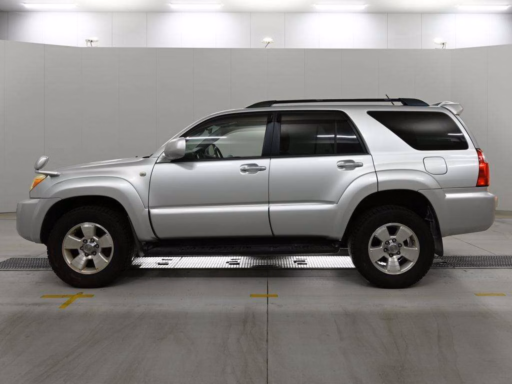 TOYOTA HILUX SURF