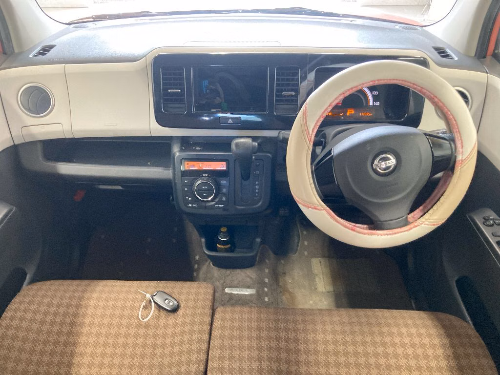 NISSAN MOCO