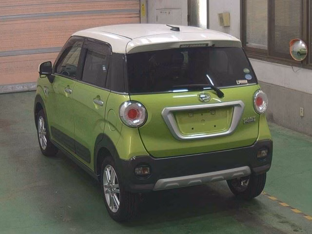 DAIHATSU CAST