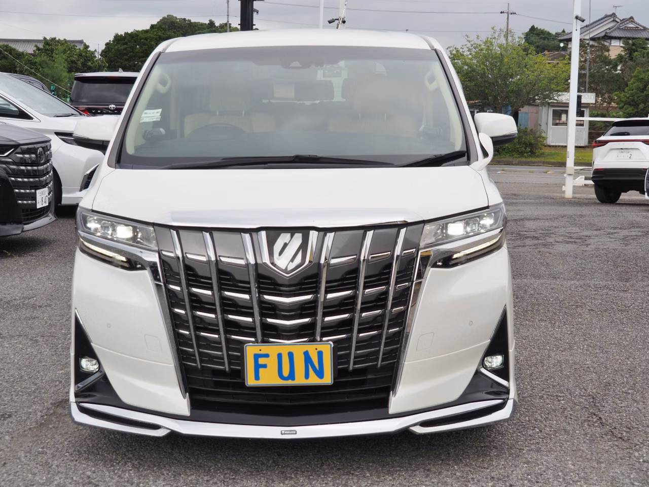 TOYOTA ALPHARD