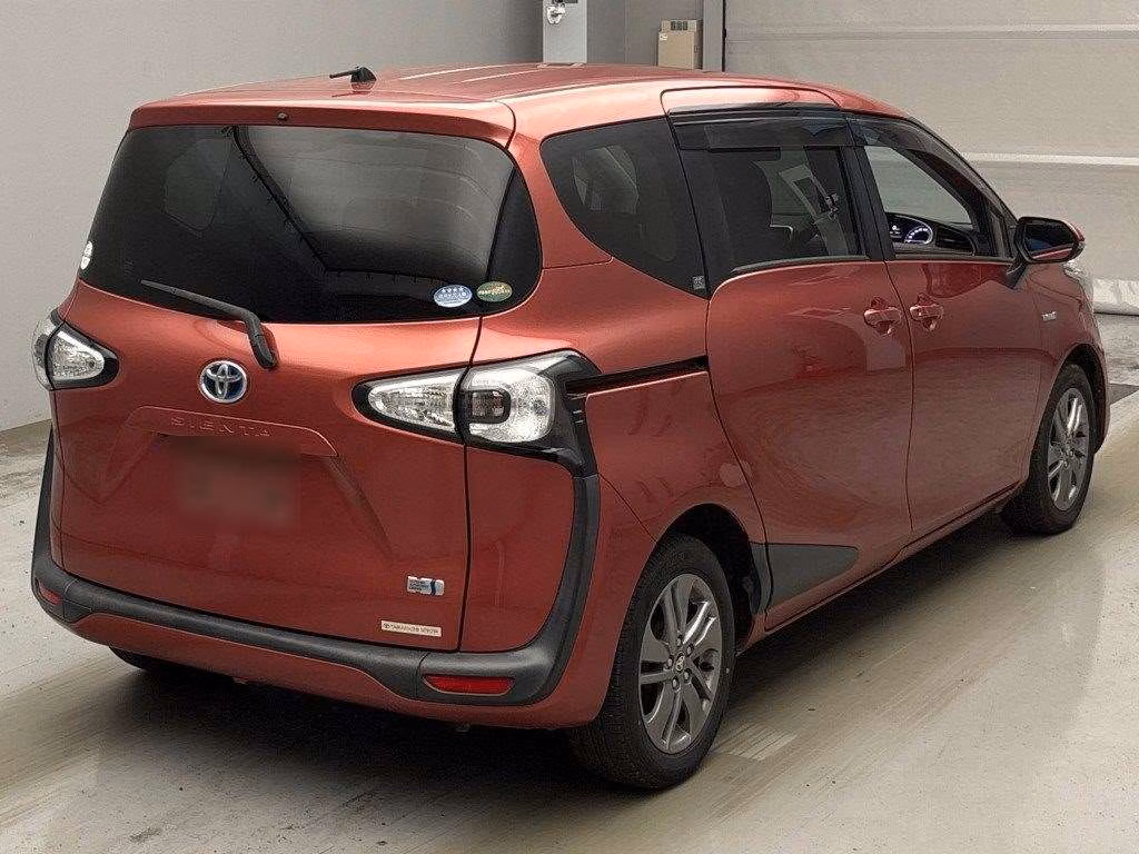 TOYOTA SIENTA