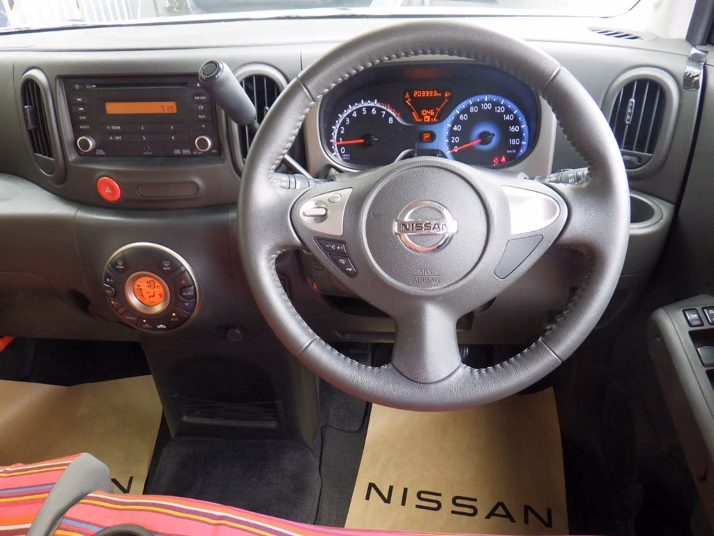 NISSAN CUBE