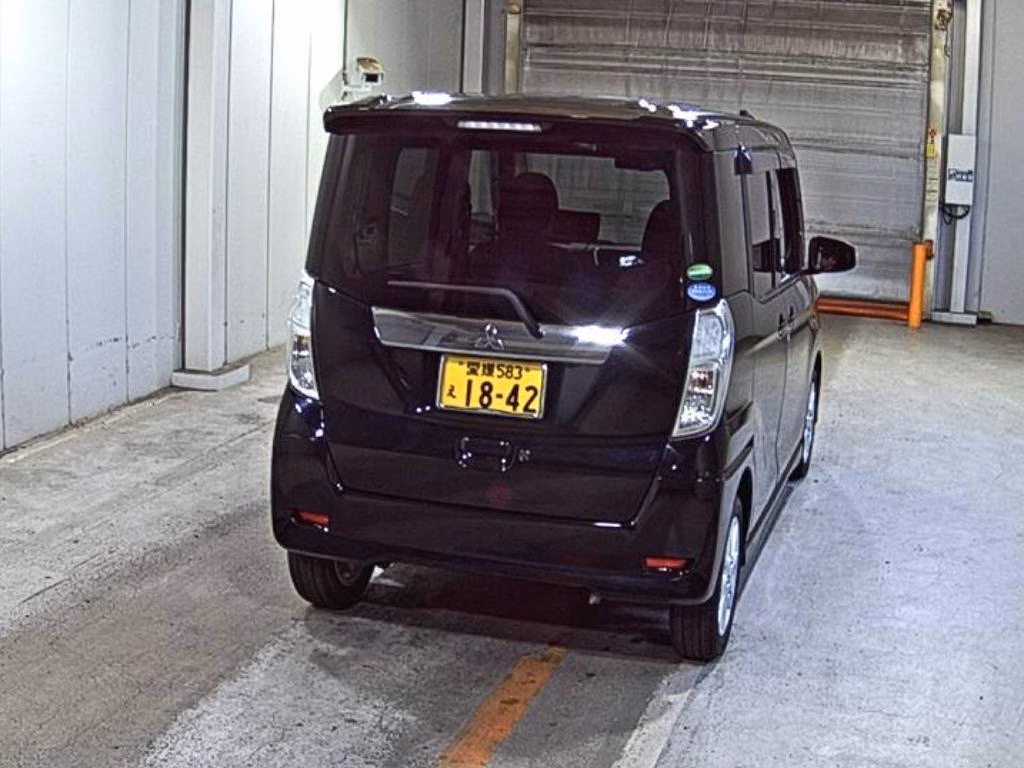MITSUBISHI EK SPACE