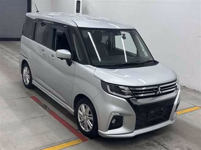 MITSUBISHI DELICA D:2