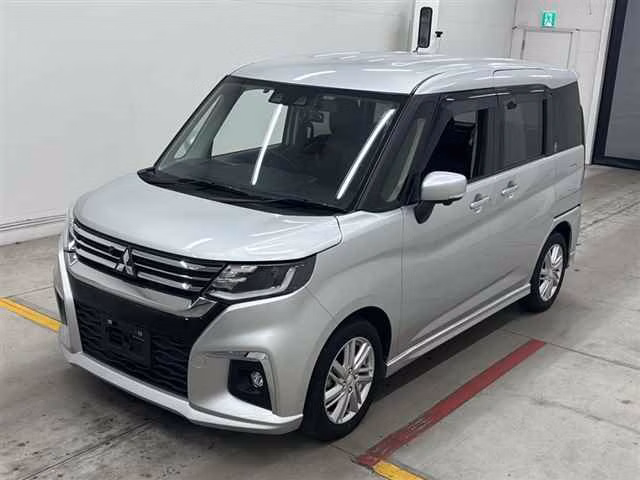 MITSUBISHI DELICA D:2