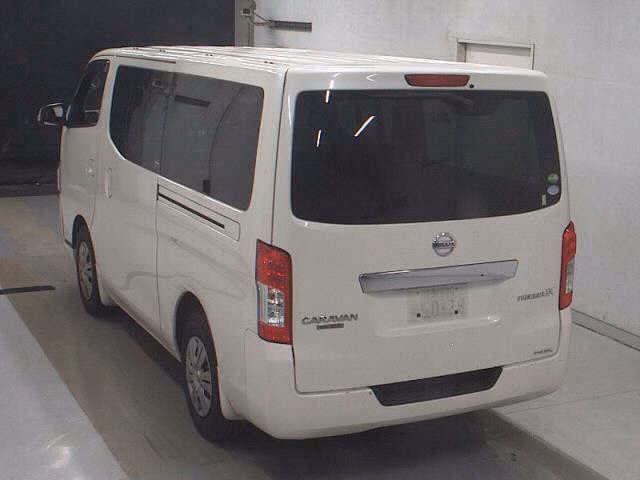 NISSAN NV350 CARAVAN