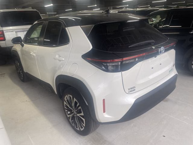 TOYOTA YARIS CROSS