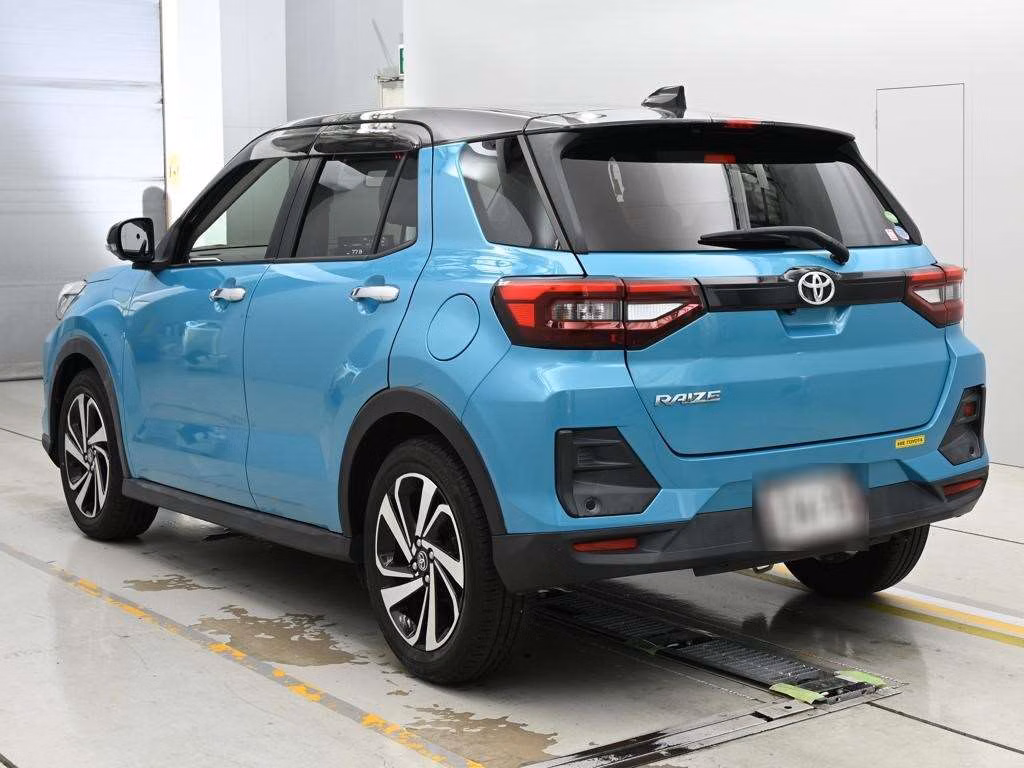 TOYOTA RAIZE