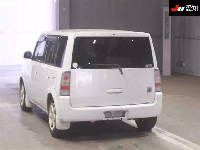 TOYOTA BB