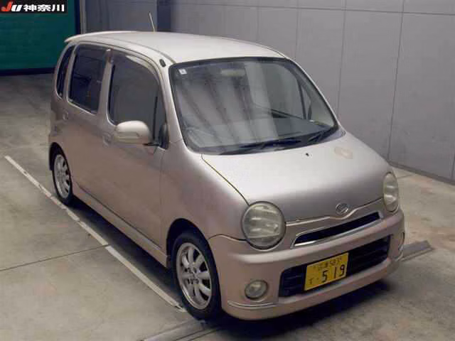 DAIHATSU MOVE LATTE