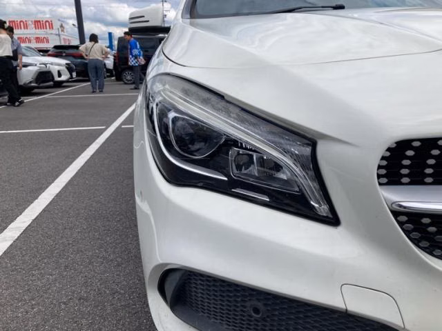 MERCEDES-BENZ CLA-CLASS
