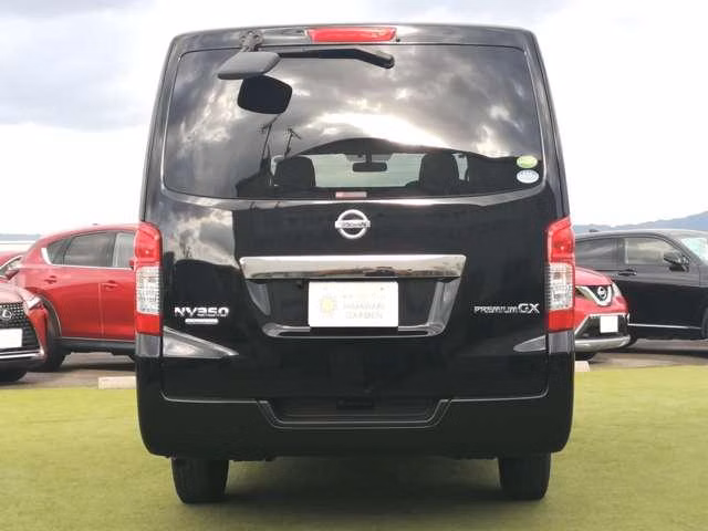 NISSAN NV350 CARAVAN