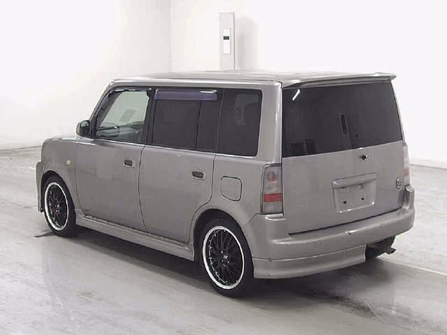 TOYOTA BB