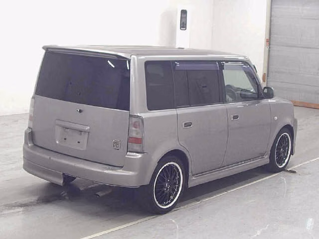 TOYOTA BB
