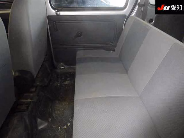 TOYOTA PIXIS VAN
