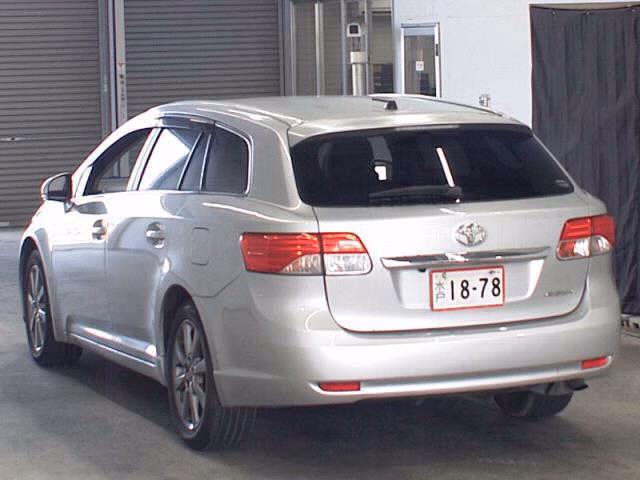 TOYOTA AVENSIS