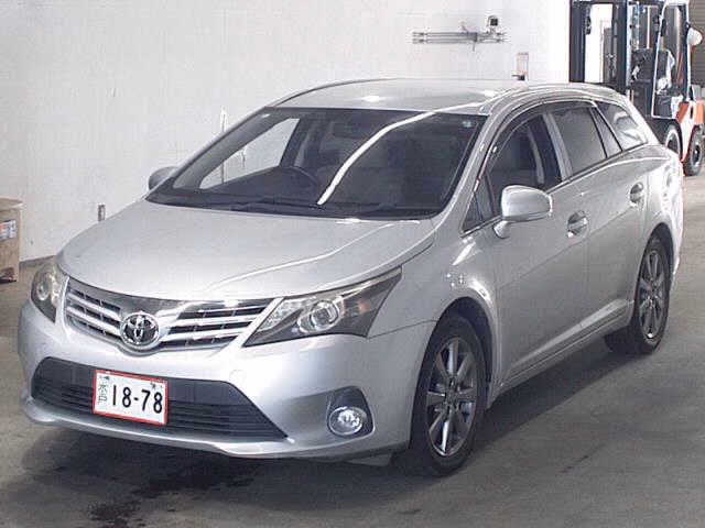 TOYOTA AVENSIS
