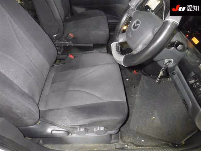 MAZDA MPV