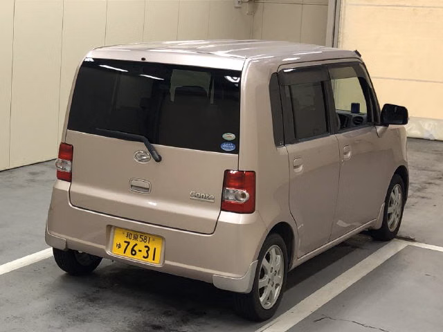DAIHATSU MOVE CONTE