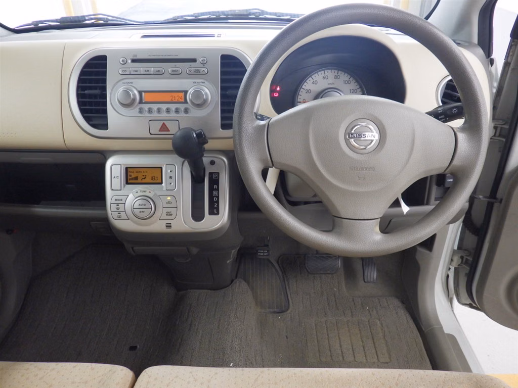 NISSAN MOCO
