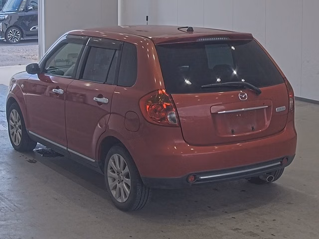 MAZDA VERISA