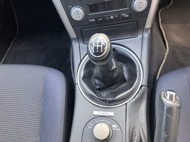 SUBARU LEGACY