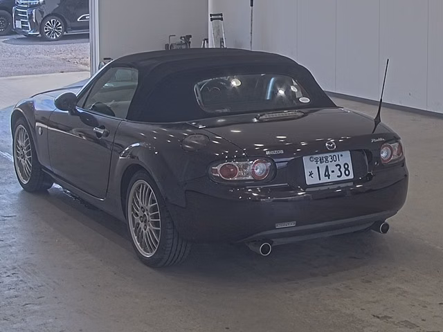 MAZDA ROADSTER