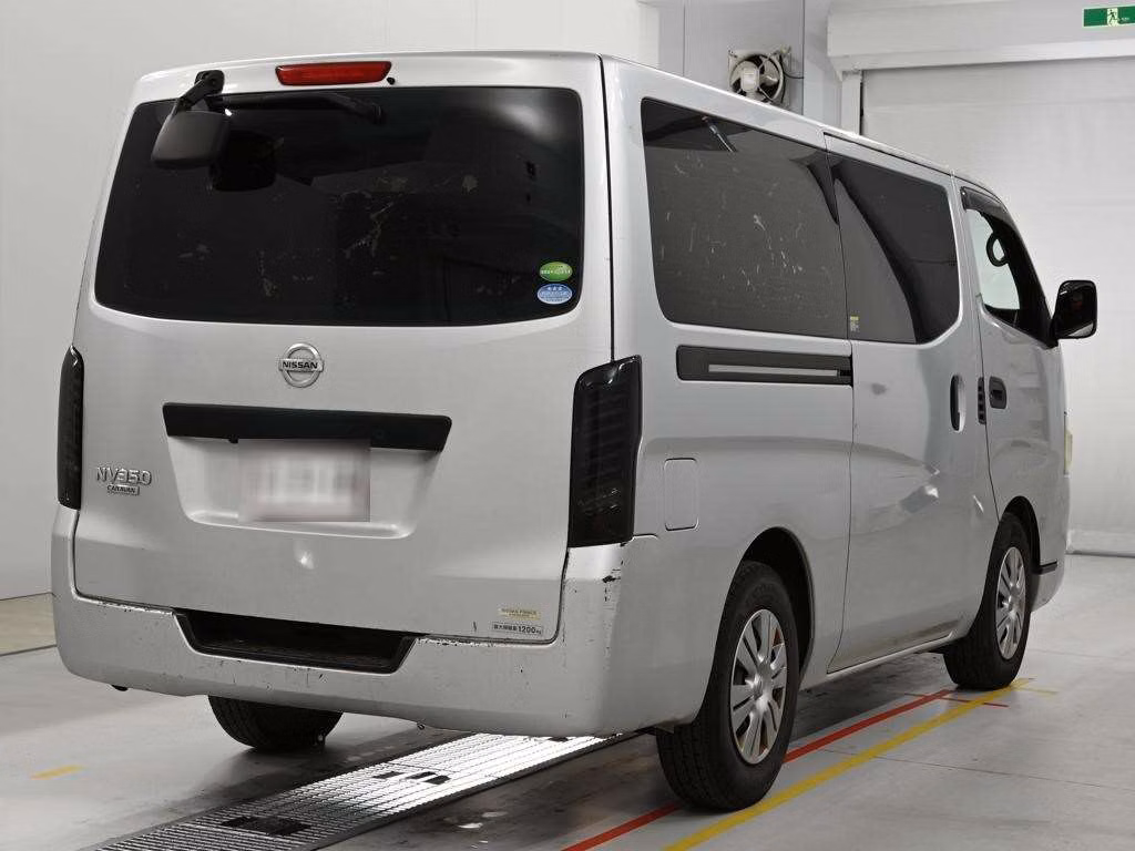 NISSAN NV350 CARAVAN