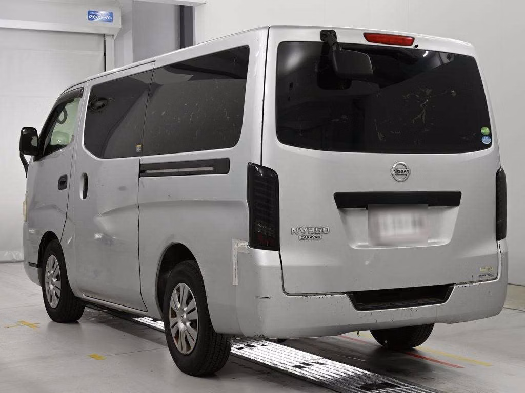 NISSAN NV350 CARAVAN