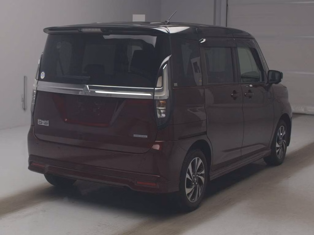 MITSUBISHI DELICA D:2