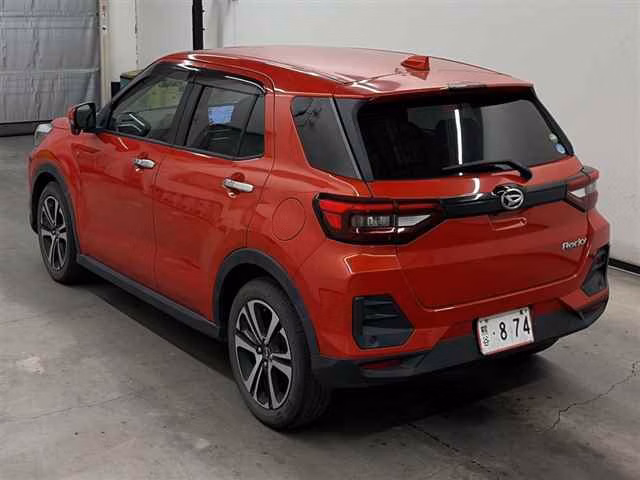 DAIHATSU ROCKY
