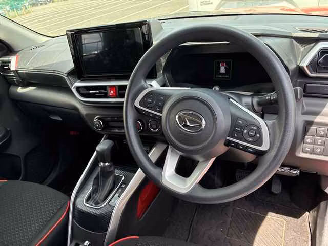 DAIHATSU ROCKY