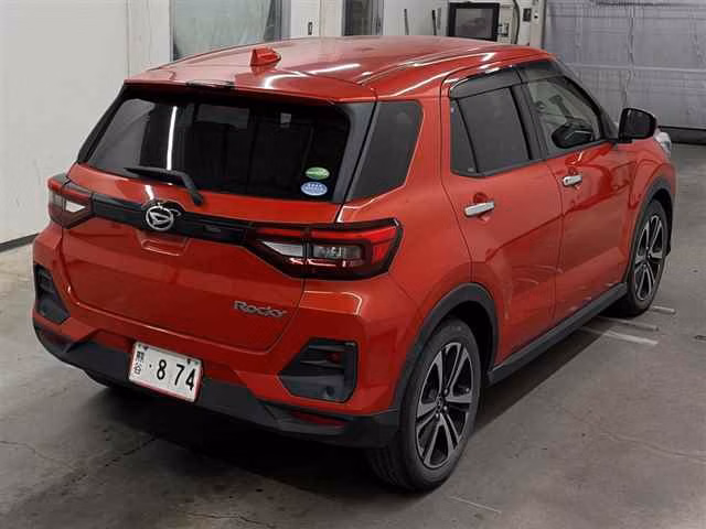 DAIHATSU ROCKY