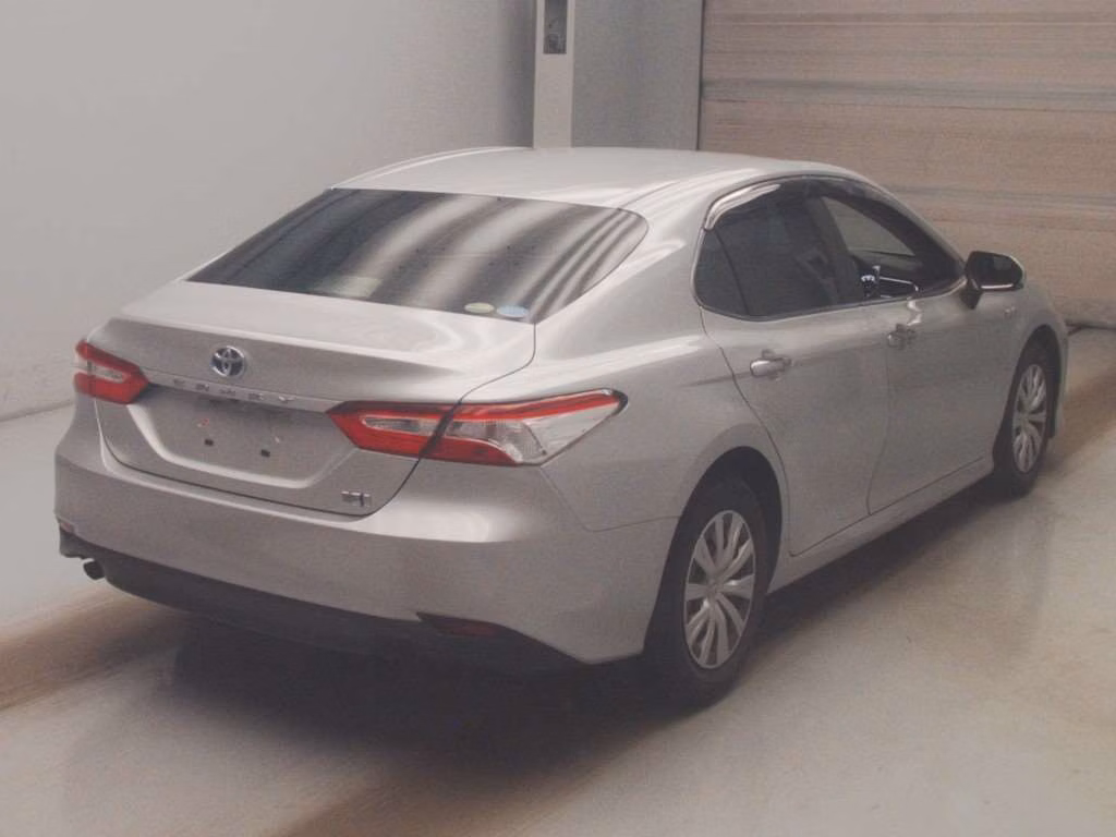 TOYOTA CAMRY