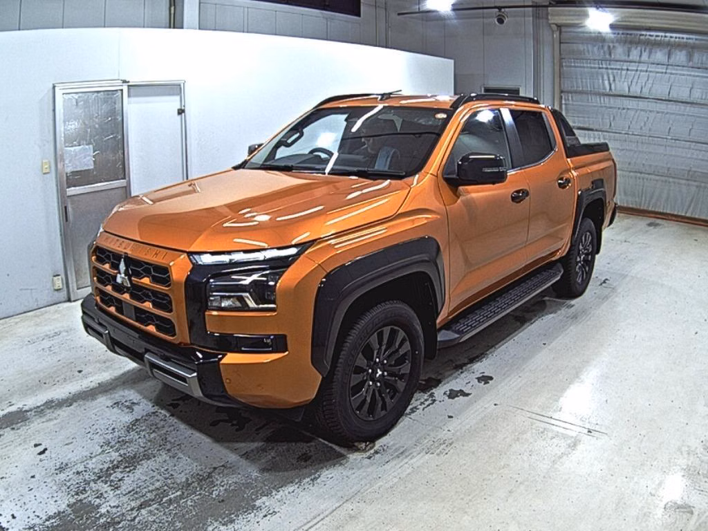 MITSUBISHI TRITON