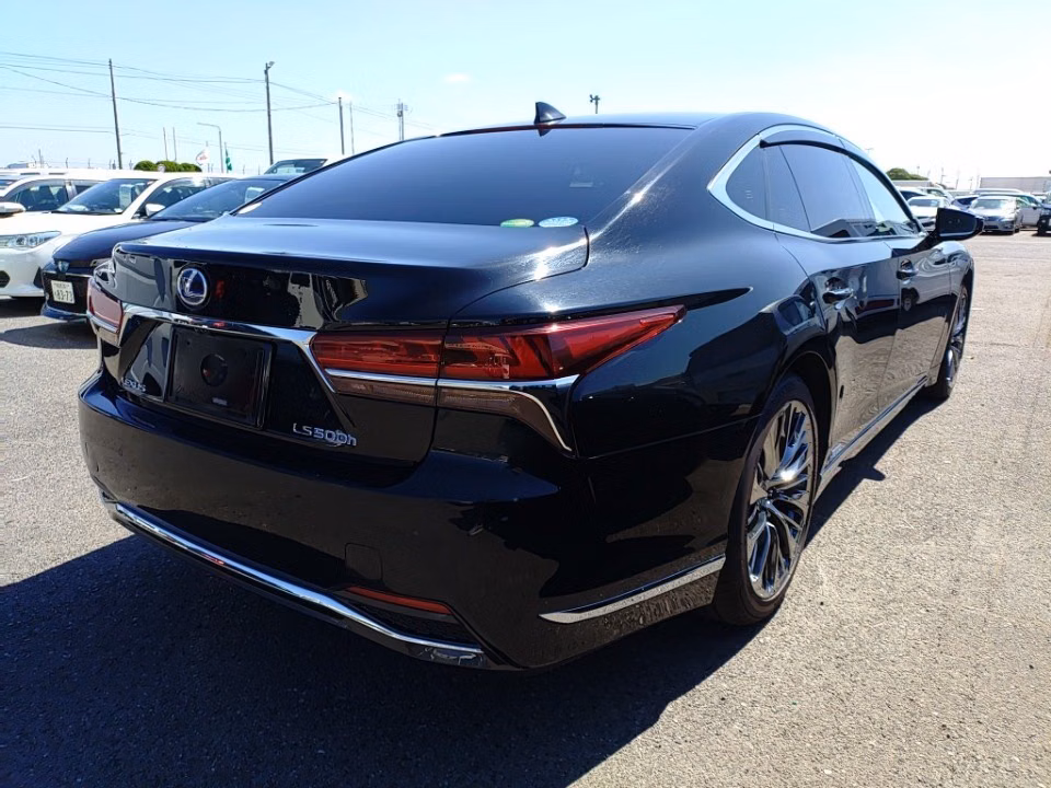 LEXUS LS500H