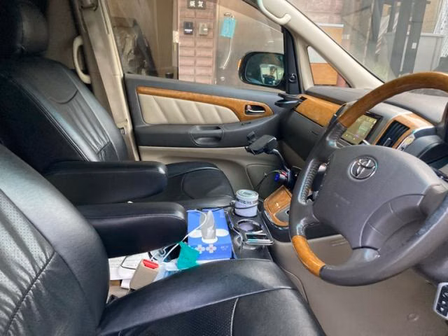 TOYOTA ALPHARD