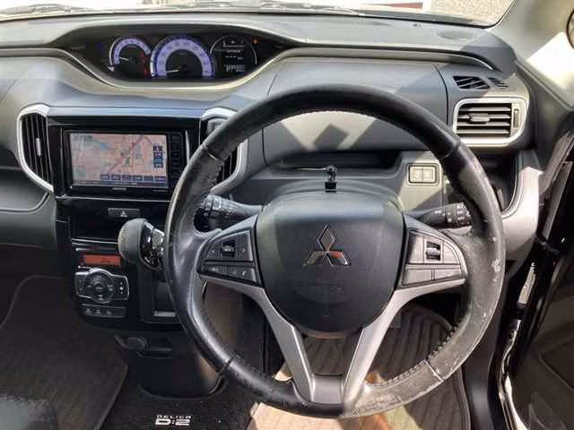 MITSUBISHI DELICA D:2