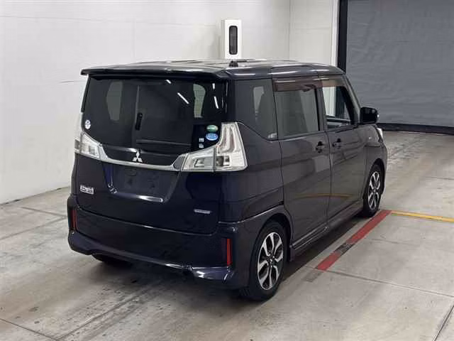 MITSUBISHI DELICA D:2