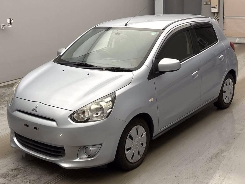 MITSUBISHI MIRAGE